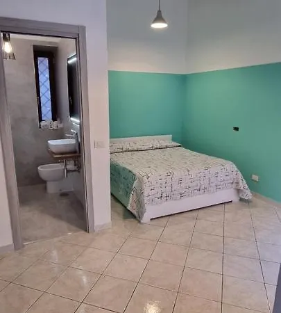 Grazioso -centro Storico Vic Strit Apartment